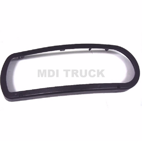 MSC04734 Headlight Bezel (Boss Light)